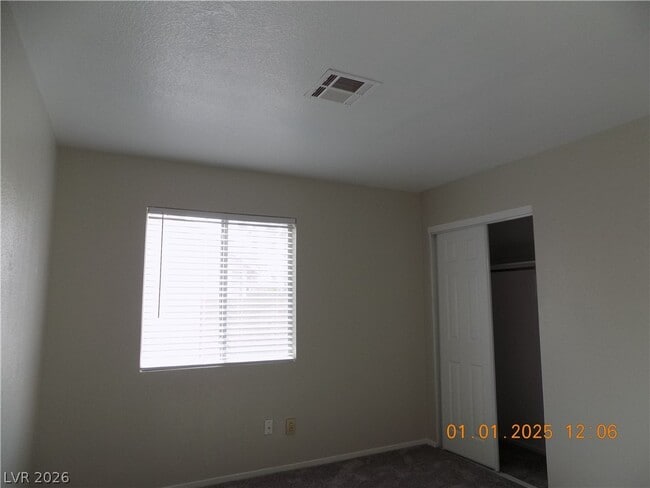 Building Photo - 513 Faultless St