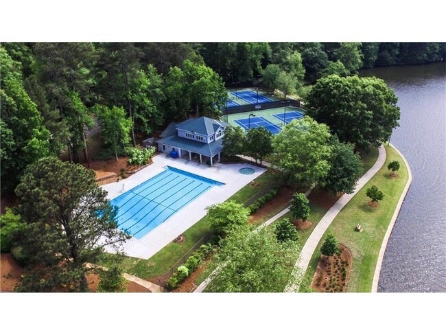 Building Photo - 336 Quail Run
