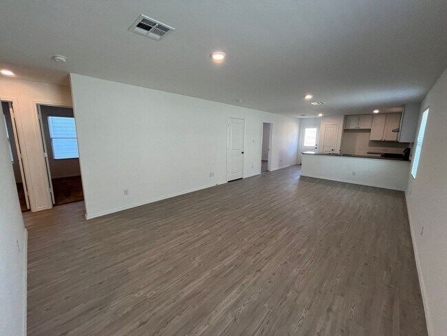 Building Photo - 14817 Kolbe Jct