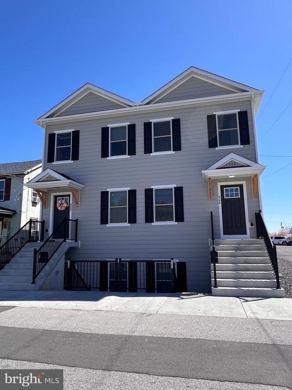 Building Photo - 113 W North St