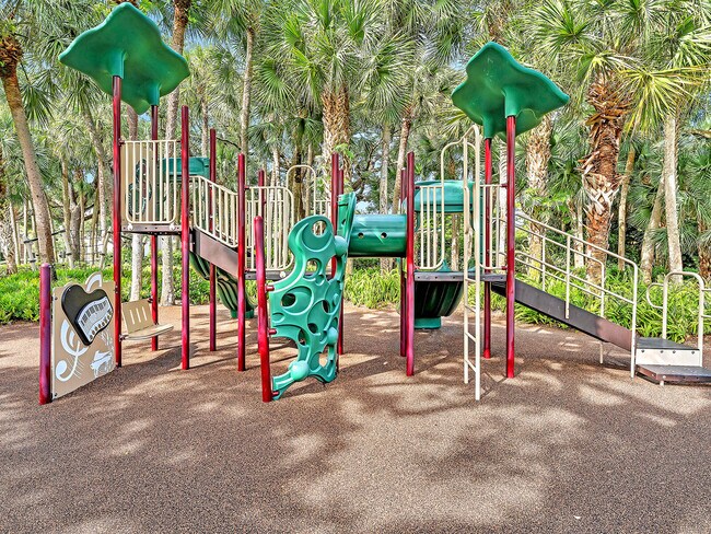 Building Photo - 2788 Hampton Cir W