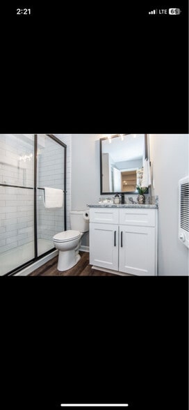 Building Photo - 130 S Estes Dr