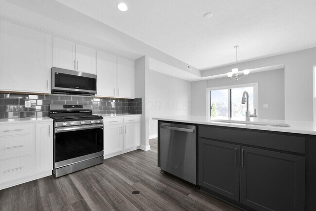 Building Photo - 5491 Fawnsbury Ct