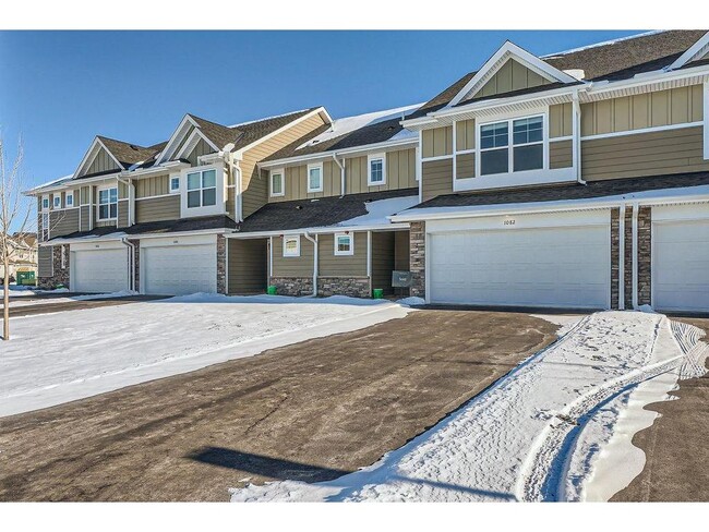 Primary Photo - 1082 Jubert Dr