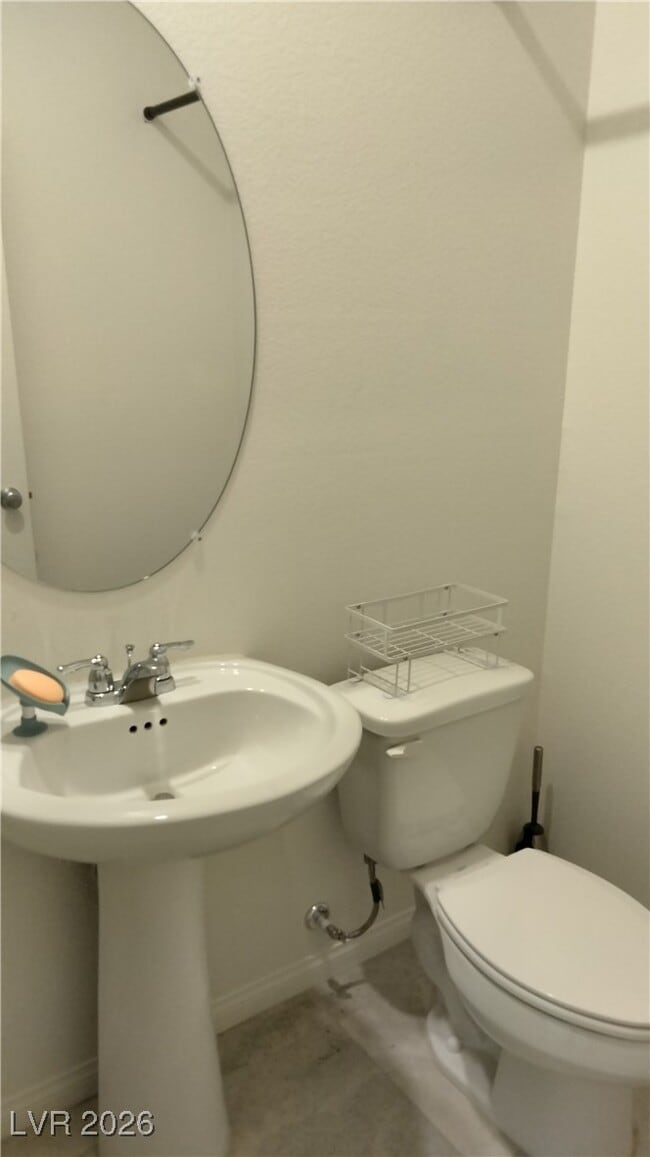 Building Photo - 7513 Lush Oasis Ave.