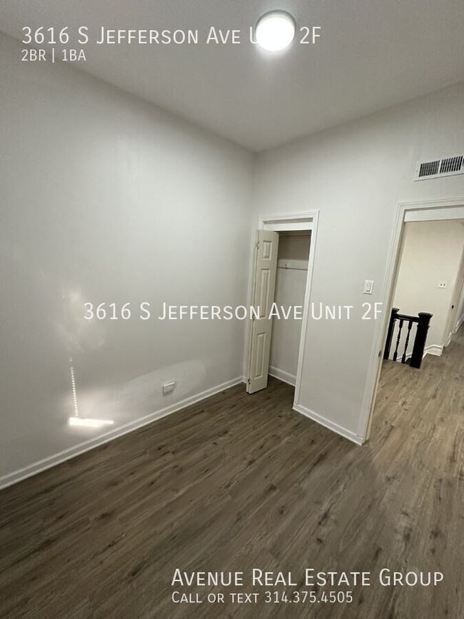 Building Photo - Spacious 2-Bedroom 1-Bathroom in Saint Lou...