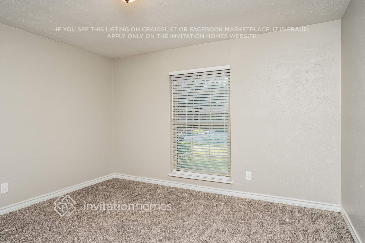 Building Photo - 5001 Thompson Dr