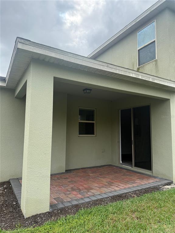 Building Photo - 16067 Pebble Blf Lp