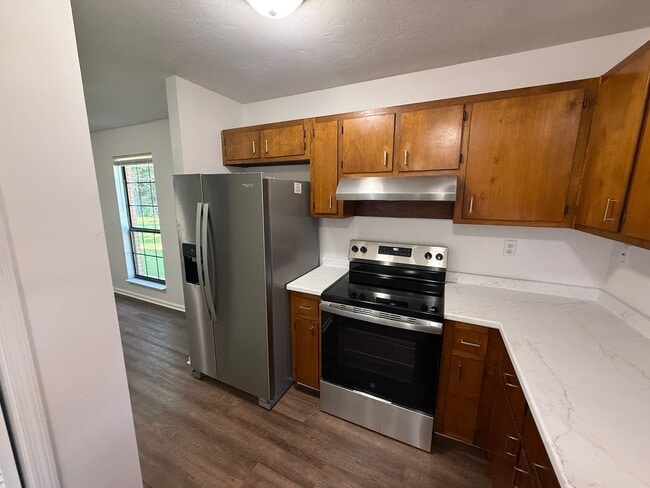 Building Photo - 886 Meginnis Ln