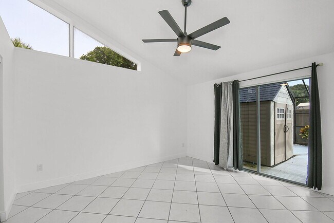 Building Photo - 5805 Golden Eagle Cir