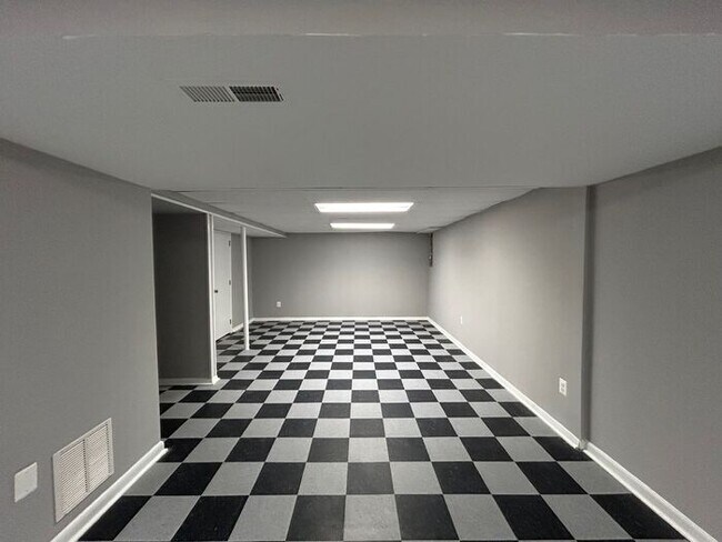 Building Photo - 4 Bedrooms 2.5 Bathrooms, Joppa MD