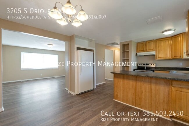 Building Photo - 3205 W 3205 S