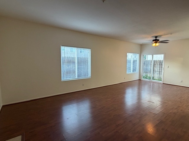 Building Photo - 440 Hart Dr