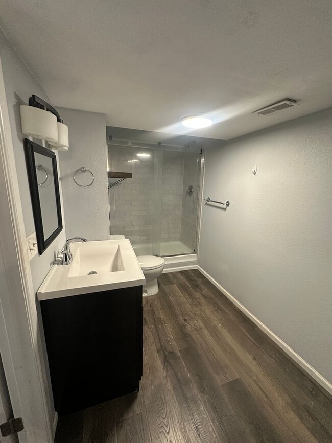 Building Photo - Move-In Ready 4-Bedroom Home in Stetson Hills with Fenced Yard