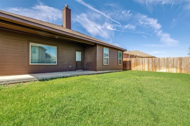 Building Photo - 1733 Kachina Lodge Rd