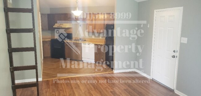 Building Photo - 603 5th Ave