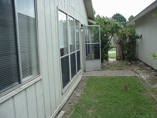 Building Photo - 6333 Northway Dr