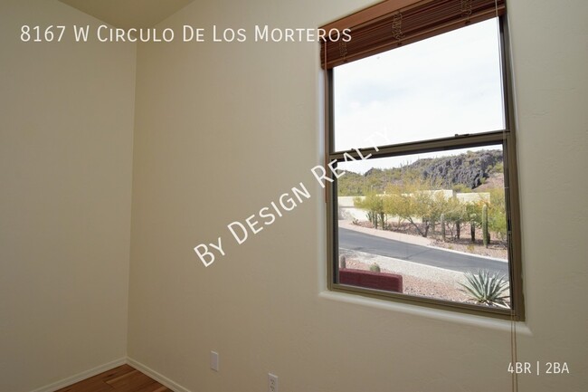 Building Photo - Stunning Santa Fe Style Home with Breathta...