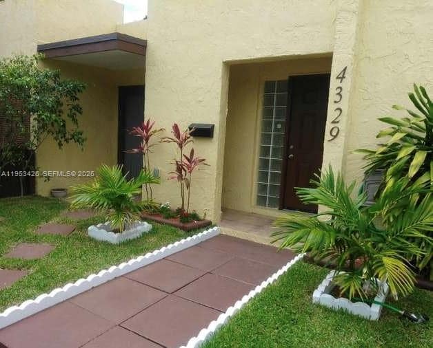 Building Photo - 4329 NW 3rd Ave