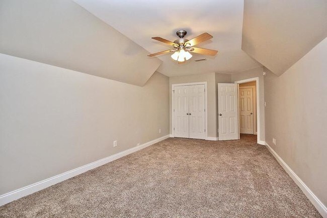 Building Photo - 6000 Abergele Ln