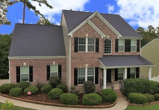 Building Photo - 4818 Summerside Dr