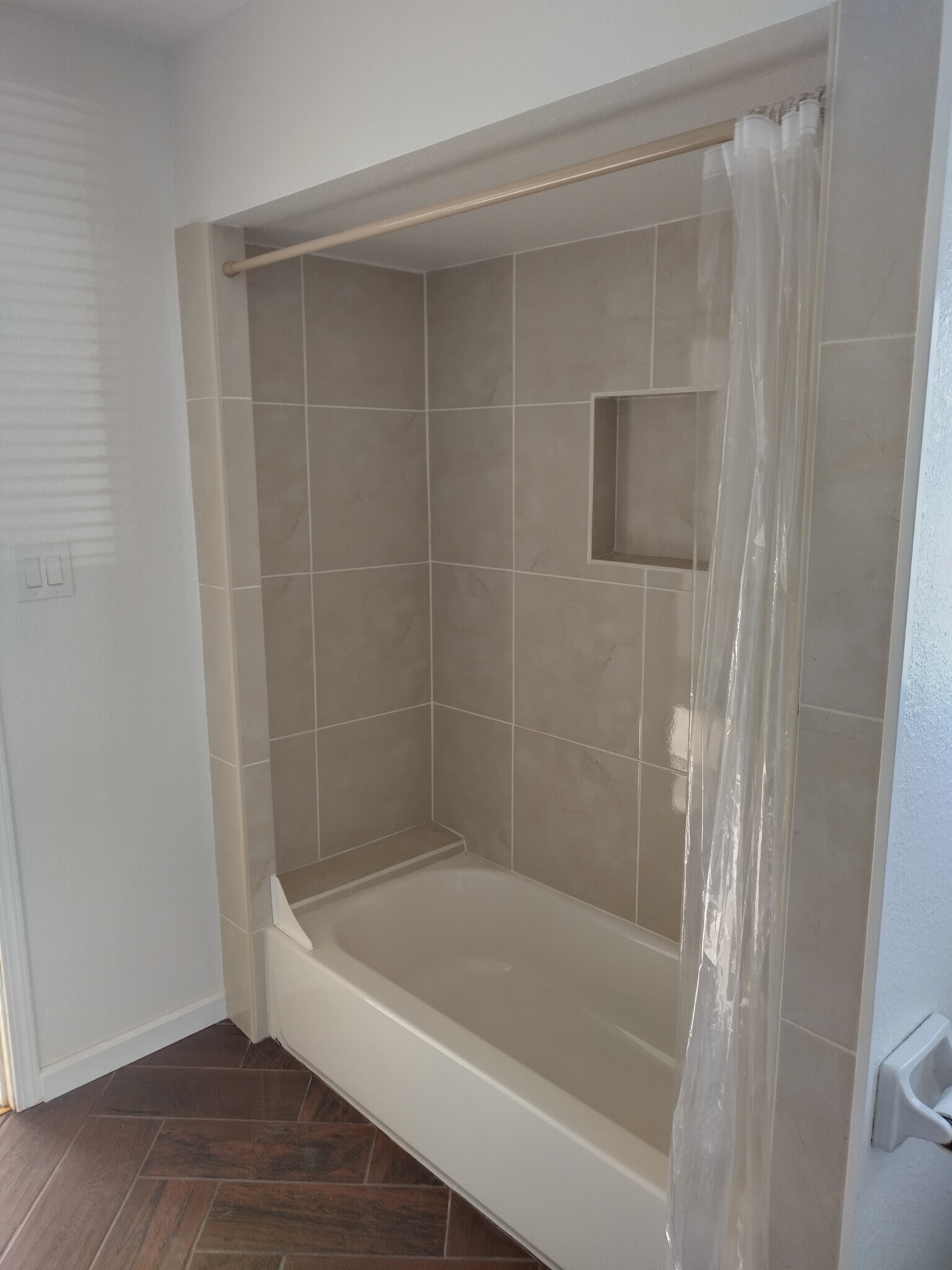 Building Photo - 265 S 21st St