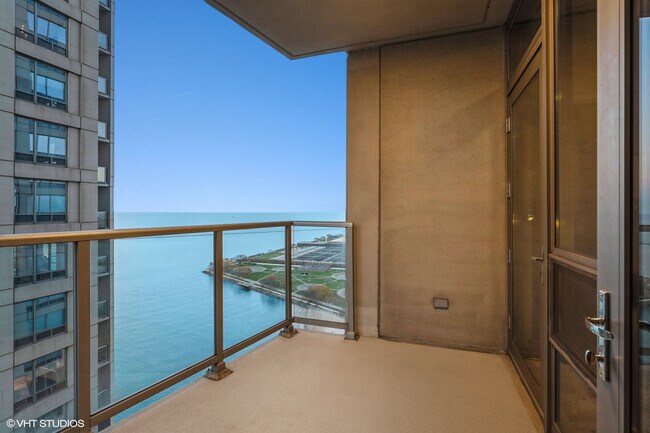 Building Photo - 600 N Lake Shore Dr