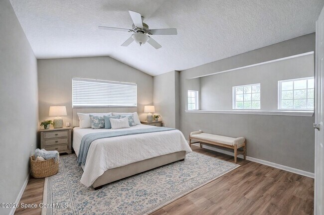 Building Photo - 812 Handsome Cab Ln