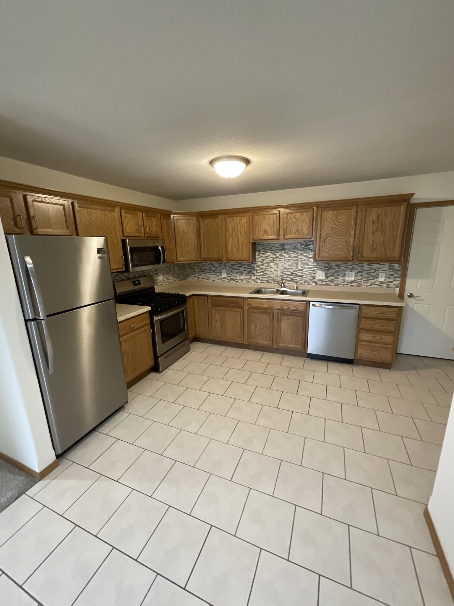 Building Photo - 1209 Winans Ave
