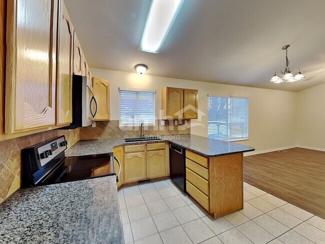 Building Photo - 3354 W 500 N