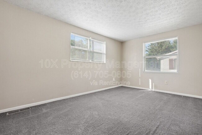 Building Photo - 2523 Burgandy Ln
