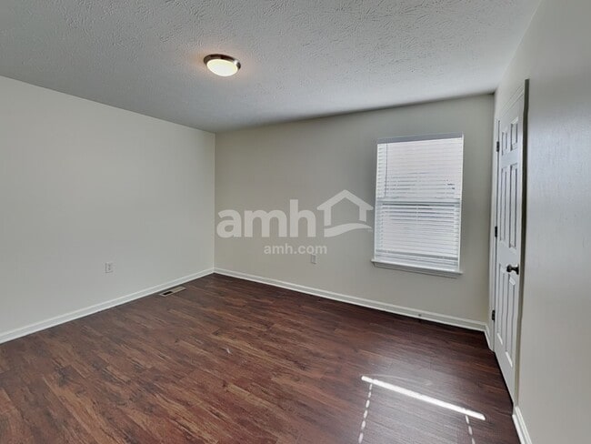 Building Photo - 7188 Bethel Ct