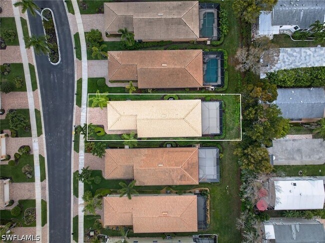 Building Photo - 15257 Cortona Way