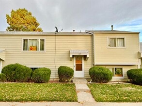 Building Photo - 5731 W 92nd Ave