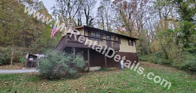 Building Photo - 5 Frankie Ln