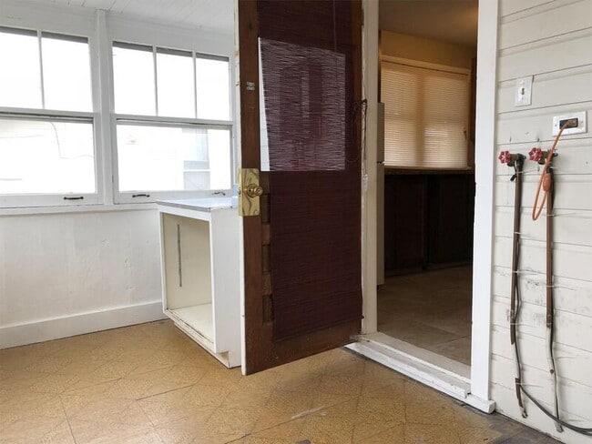 Building Photo - 1497 10th St