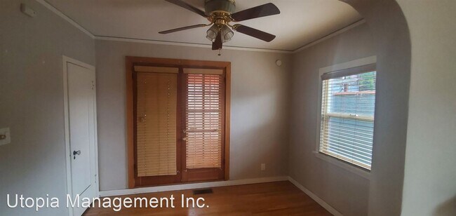 Building Photo - 2 br, 1 bath House - 863 Crestwood Terrace