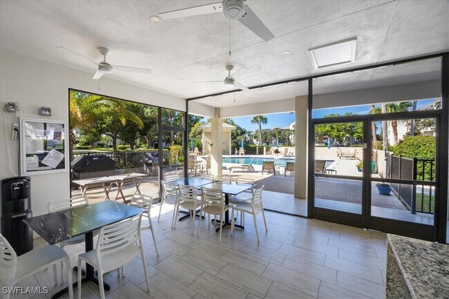 Building Photo - 4130 Bayhead Dr