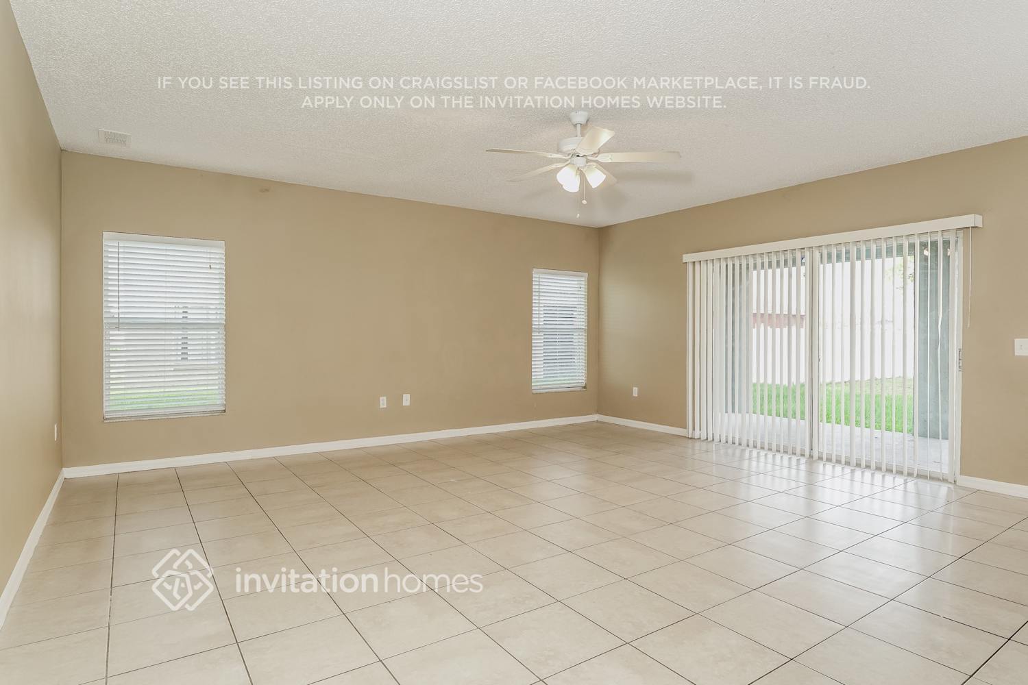 Building Photo - 220 Cimarron Dr