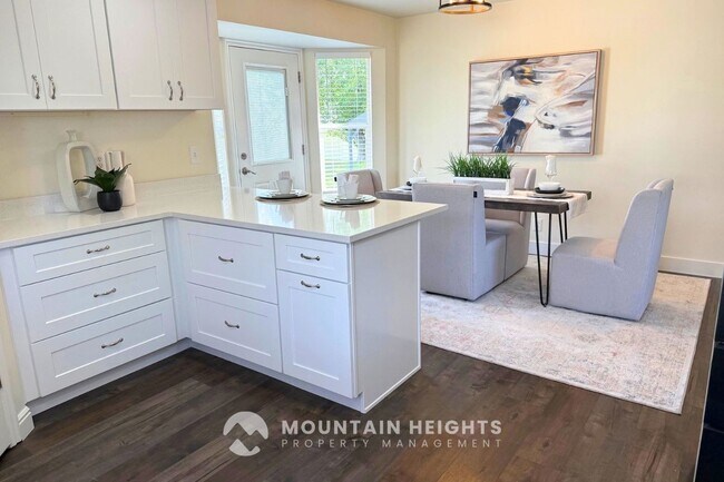 Building Photo - 3987 Red Tail Dr