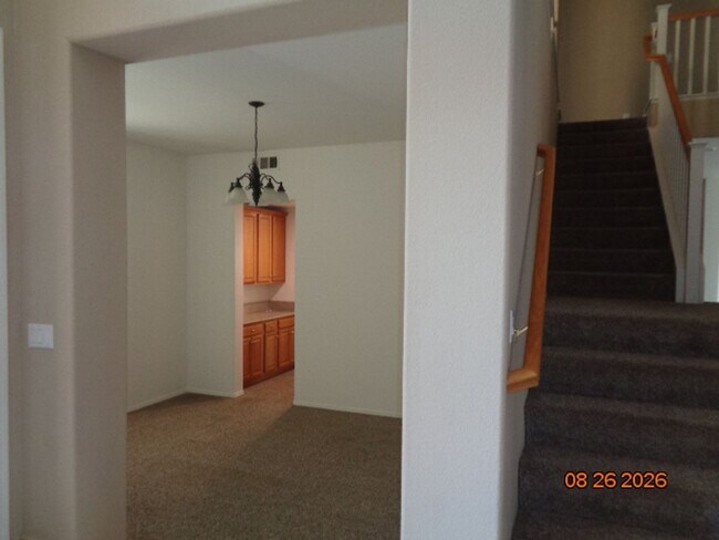 Building Photo - 6721 Princessa Dr