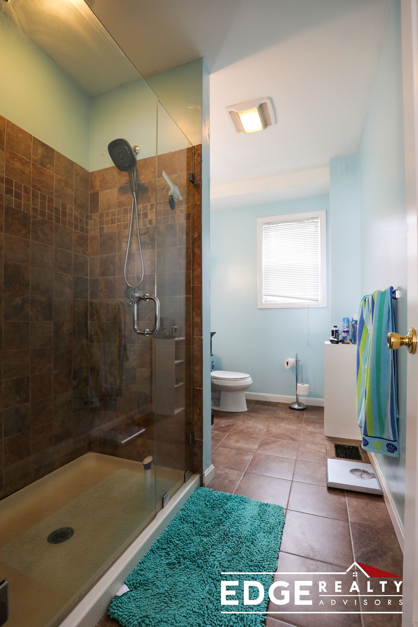 Building Photo - 11 Frederika St