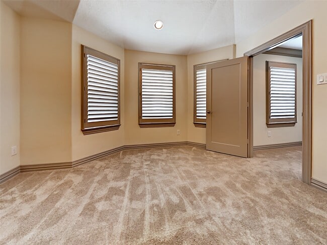 Building Photo - 13408 Preston Cliff Ct