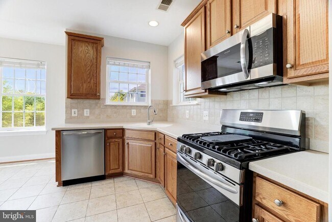 Building Photo - 20816 Noble Terrace