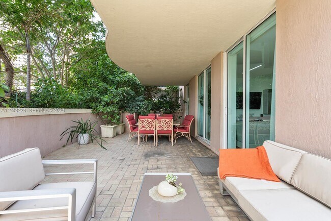 Building Photo - 17555 Atlantic Blvd