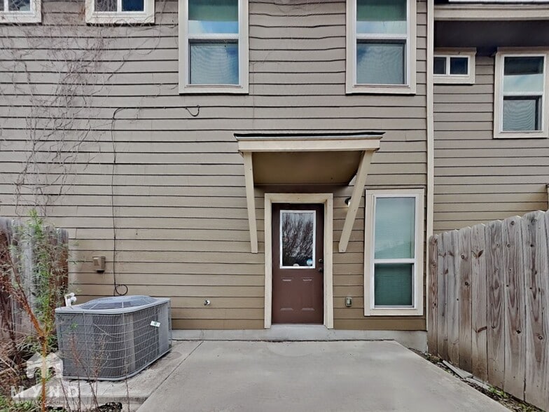 Building Photo - 6415 Melanzane