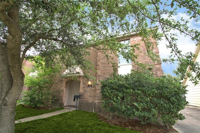 Building Photo - 9014 Triola Ln