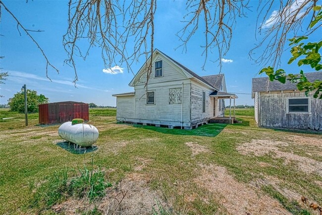 Building Photo - 6143 Kamas Ln
