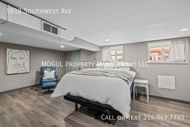 Building Photo - 5918 Southwest Ave