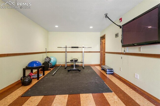 Building Photo - 4240 Cedar Heights Dr